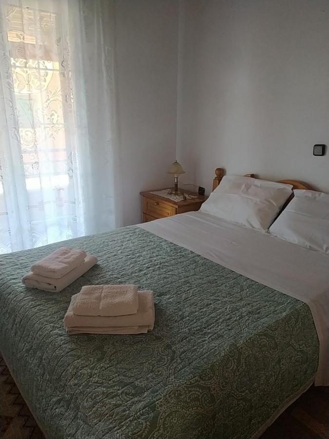 Villa Magdalini Lákones Eksteriør billede